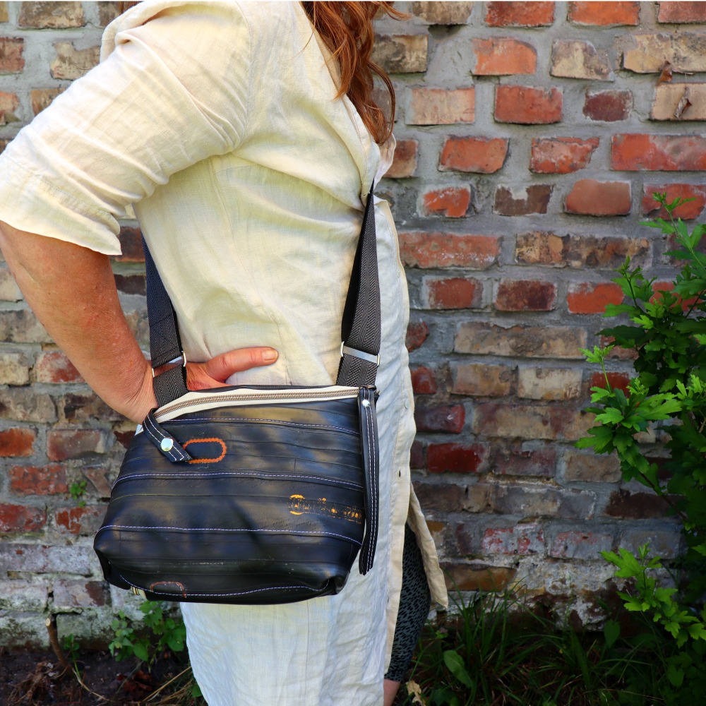 TIN BAG Two – Bild 4