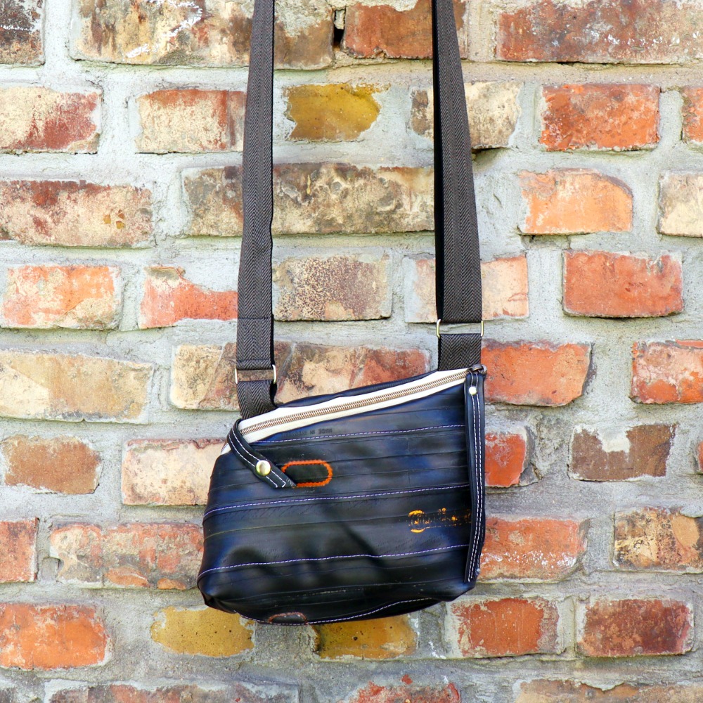 TIN BAG Two – Bild 2