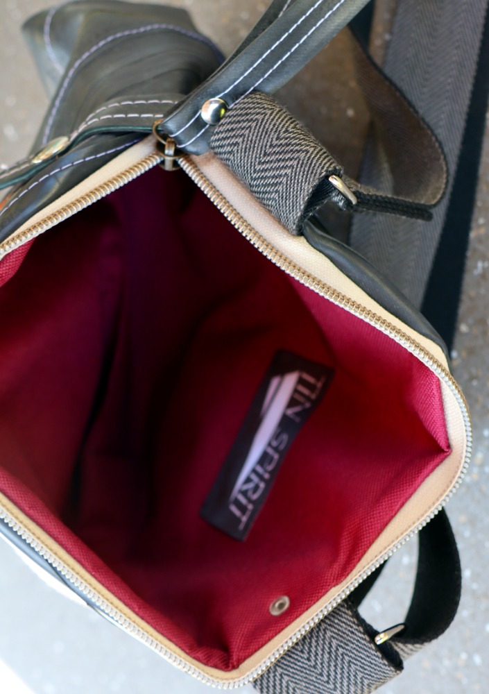 TIN BAG Two – Bild 6