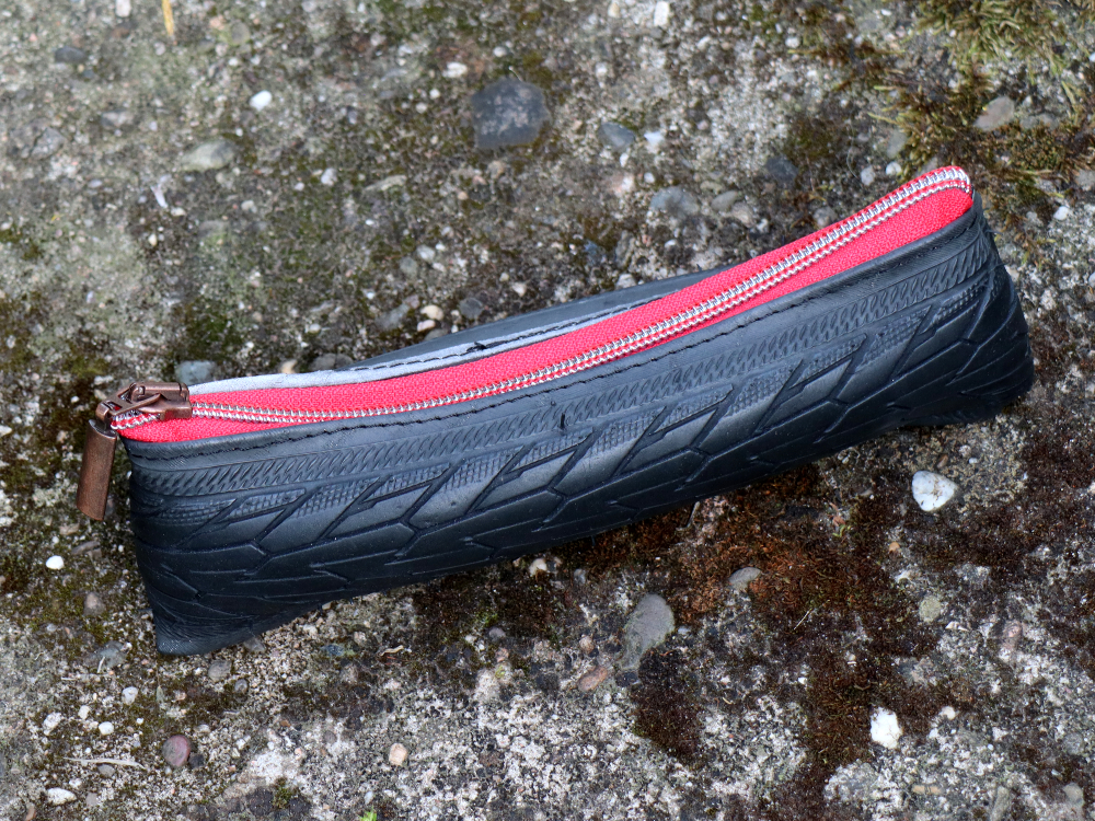 Mäppchen aus Fahrradreifen – Bild 3