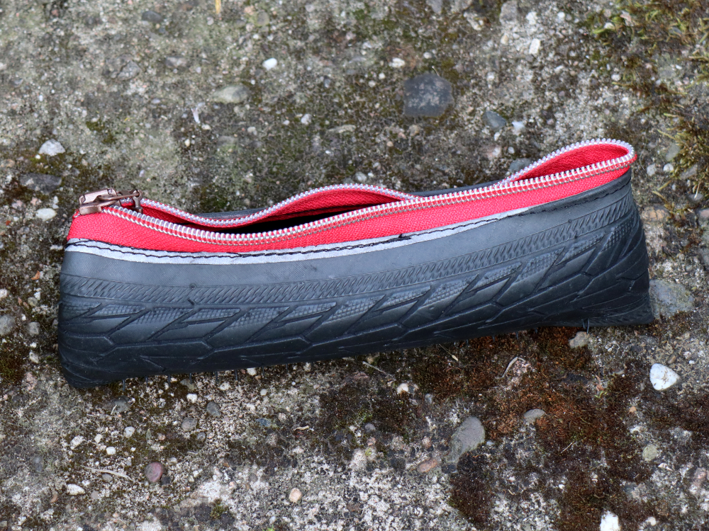 Mäppchen aus Fahrradreifen – Bild 4